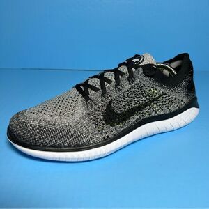 Nike Mens FR Flyknit 2018 Running Shoes in Oreo